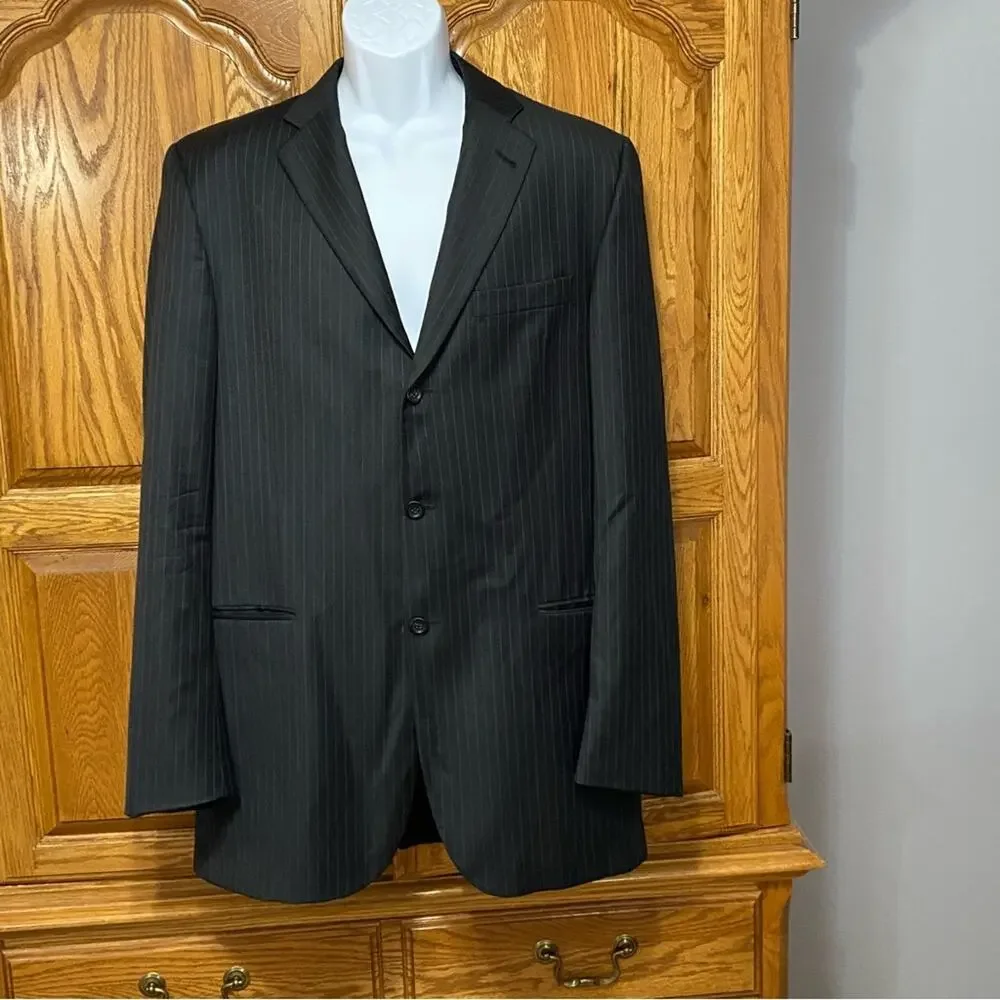 Burberry London 100% Wool Men’s Size 42 XLG Suit Jacket 3 Buttoned Blazer Jacket